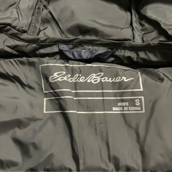 Eddie Bauer Men’s Wide-Channel Hooded Down Jacket - Navy - Picture 6 of 11